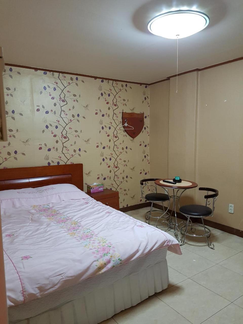 Motel Seong Dong Jang à Daegu Extérieur photo
